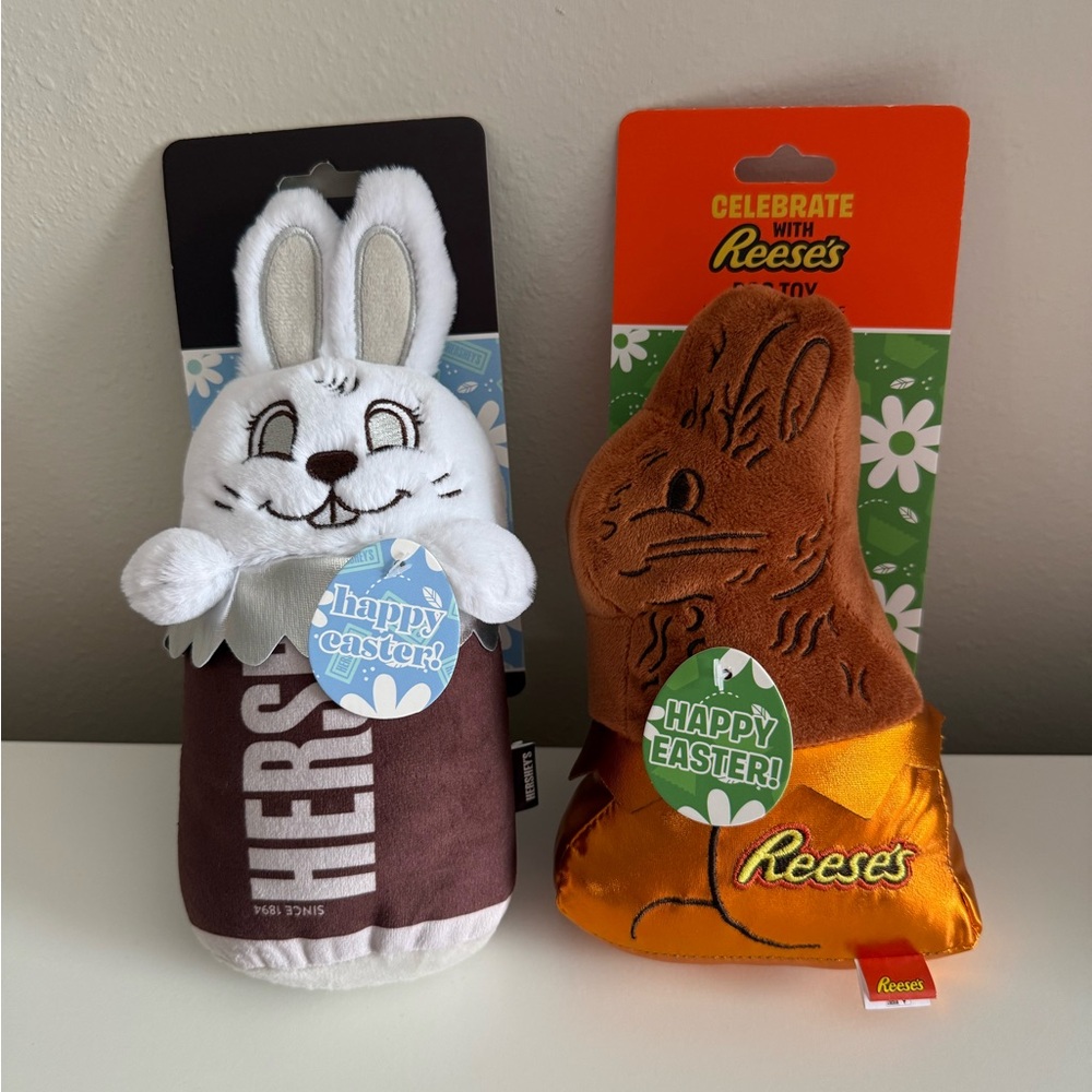 NEW Limited Edition Hersheys Reese’s Plush Dog Toys